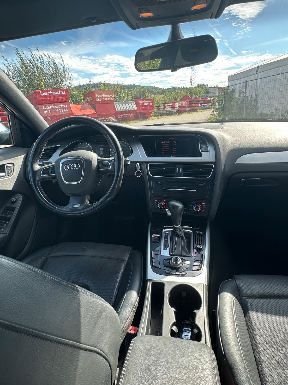AUDI S4 Avant 3.0 TFSI quattro S-tronic-image-7