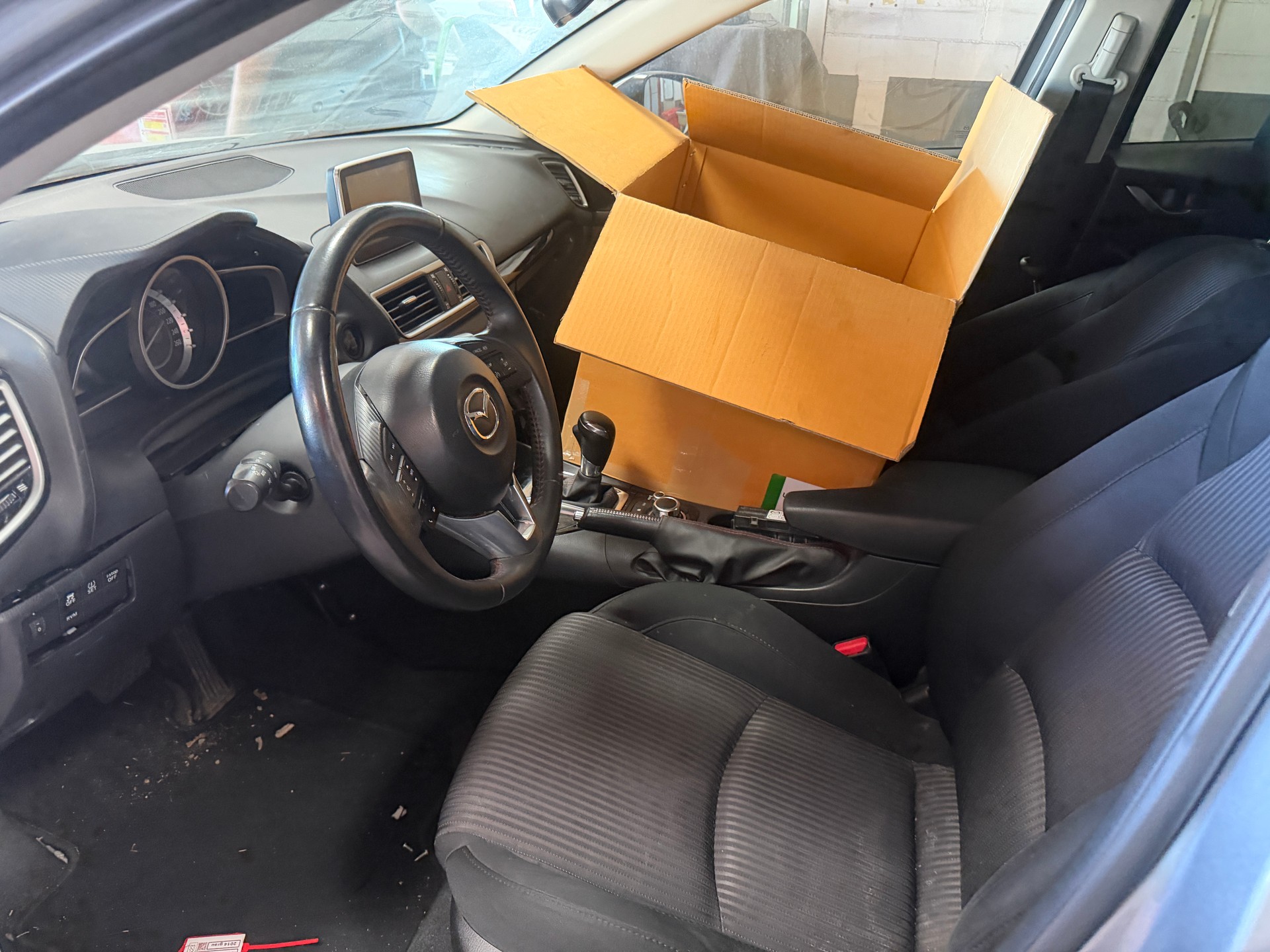 MAZDA 3 2.0 16V Revolution Activematic-image-7