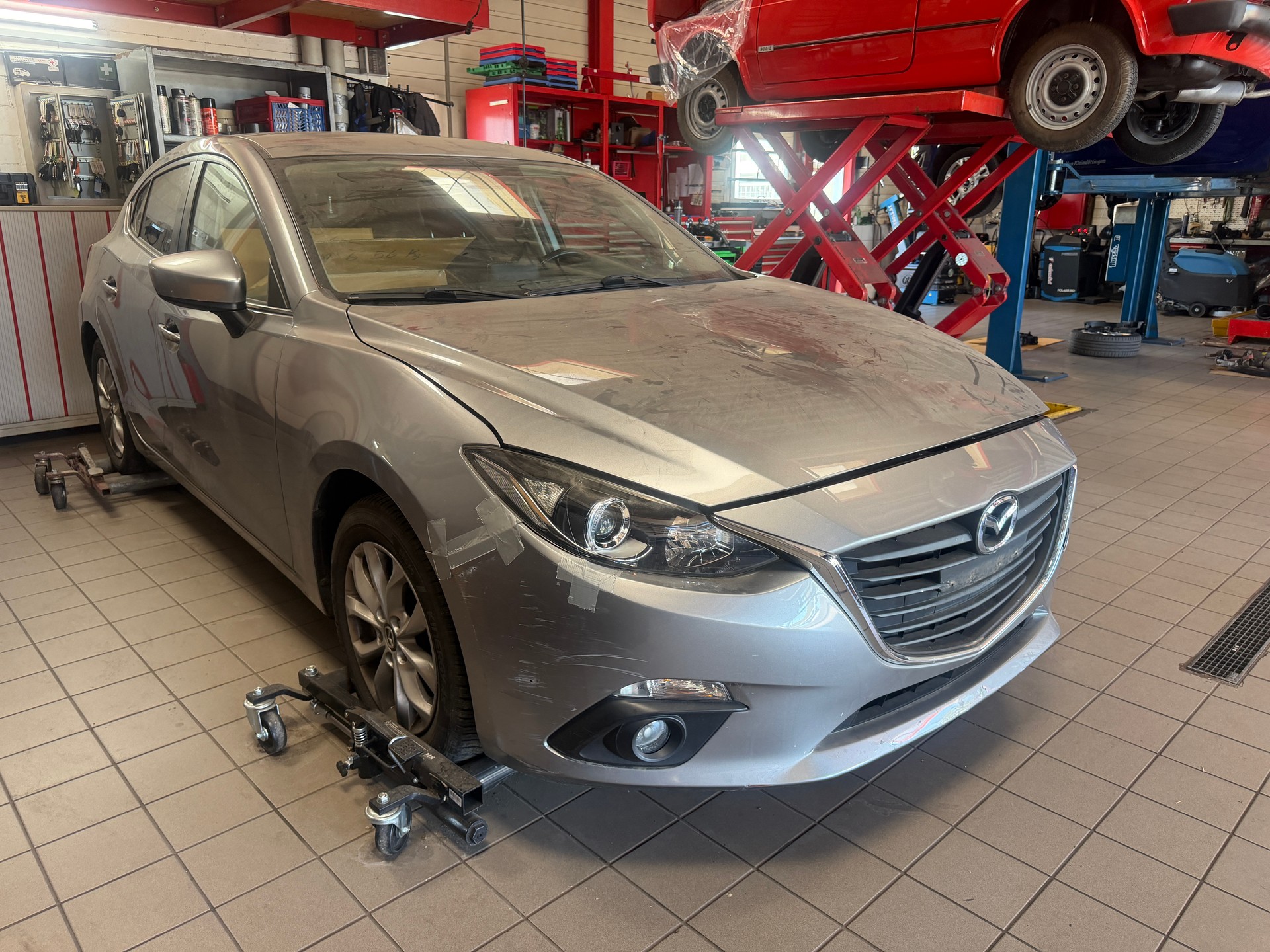 MAZDA 3 2.0 16V Revolution Activematic-image-1