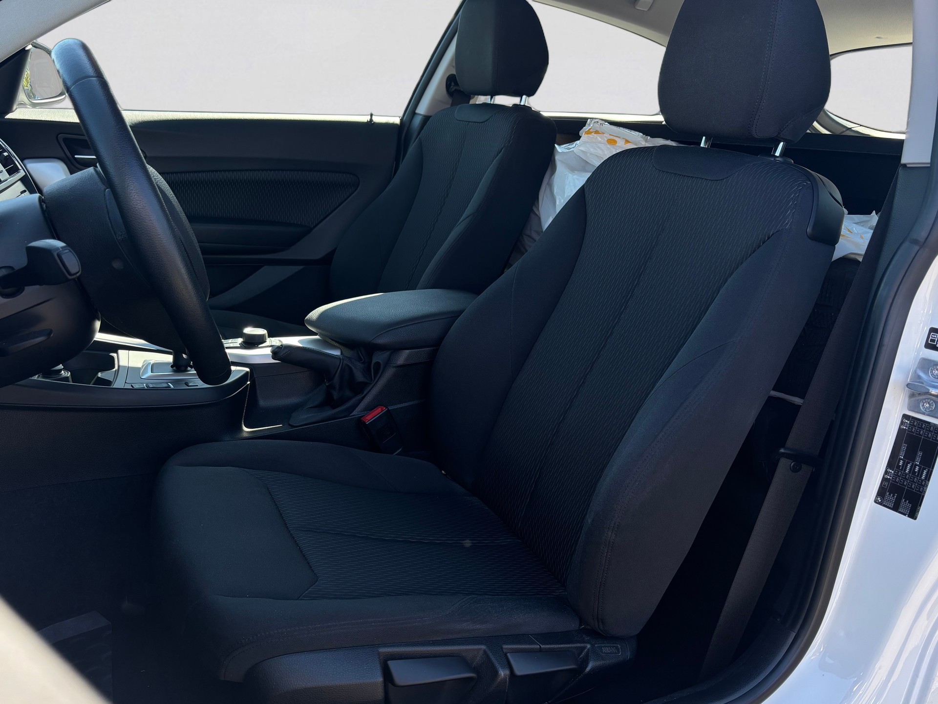 BMW 116i Steptronic-image-8