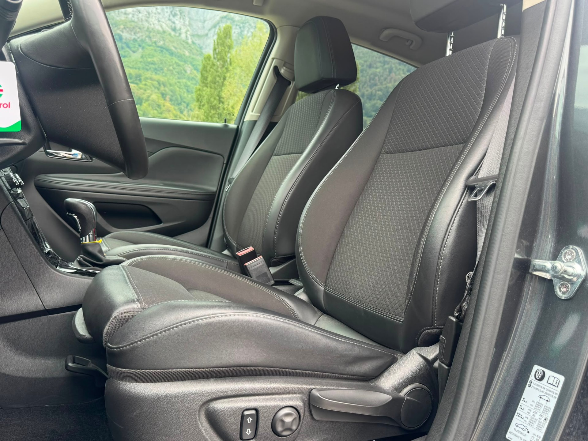 OPEL Mokka X 1.4i 16V Turbo Excellence 4WD Automatik-image-15
