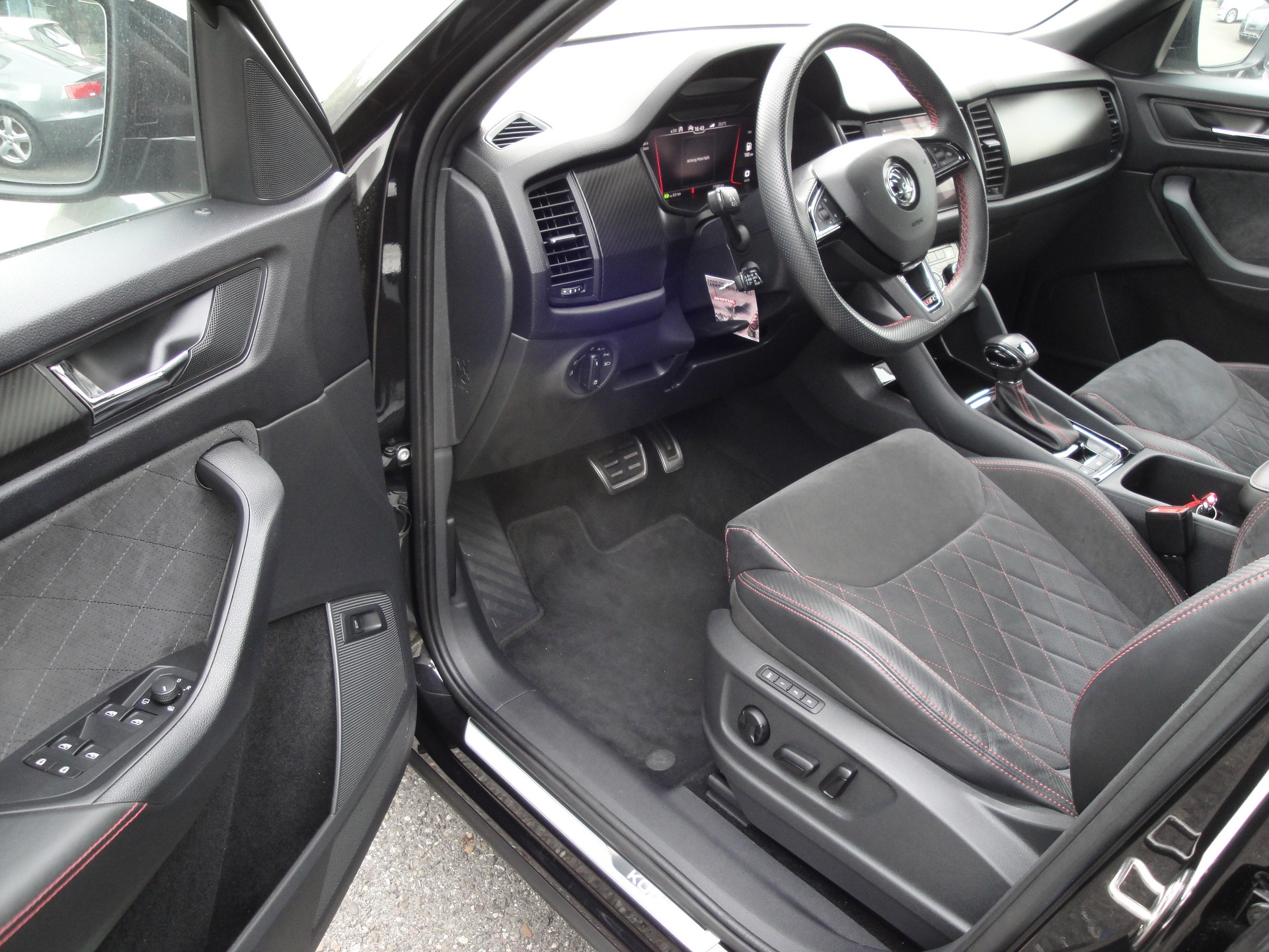 SKODA Kodiaq 2.0 Bi-TDI RS-image-3