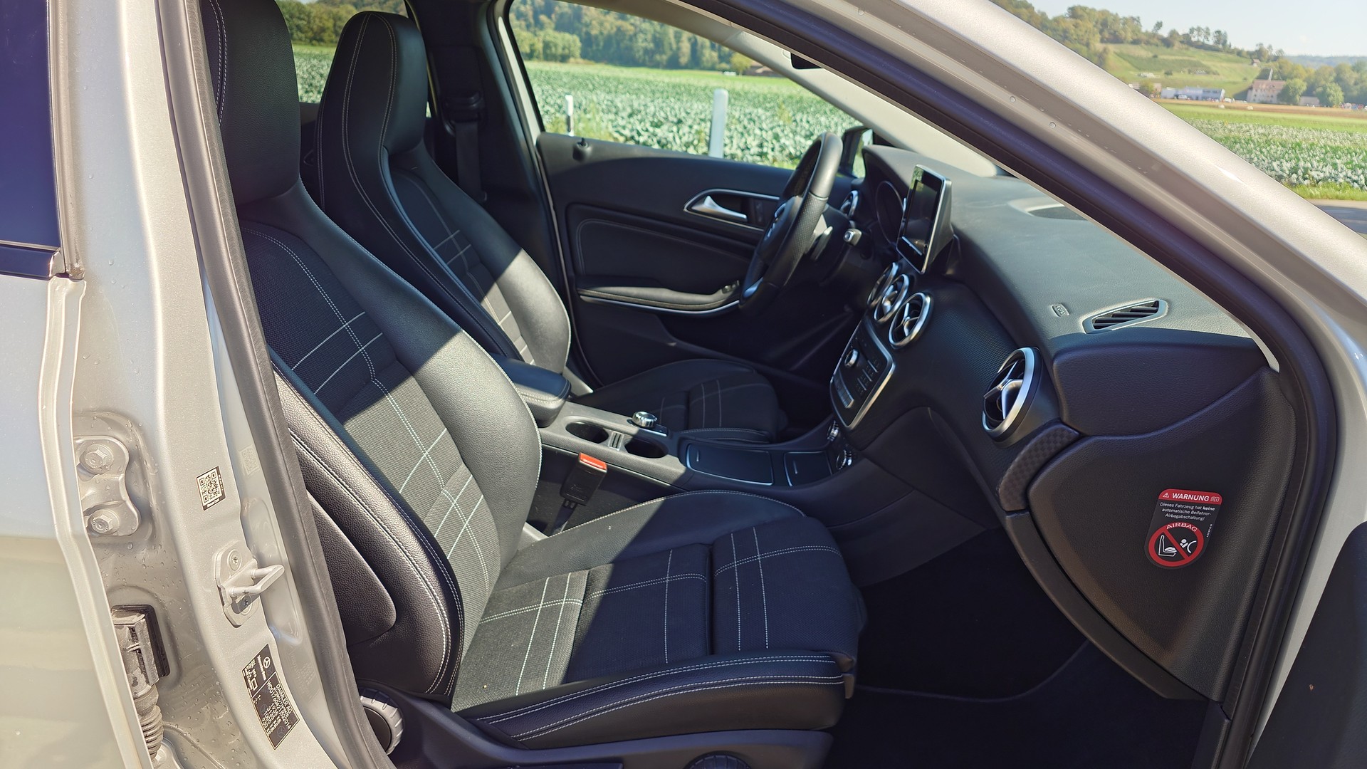MERCEDES-BENZ A 180 Night Star 7G-DCT-image-12