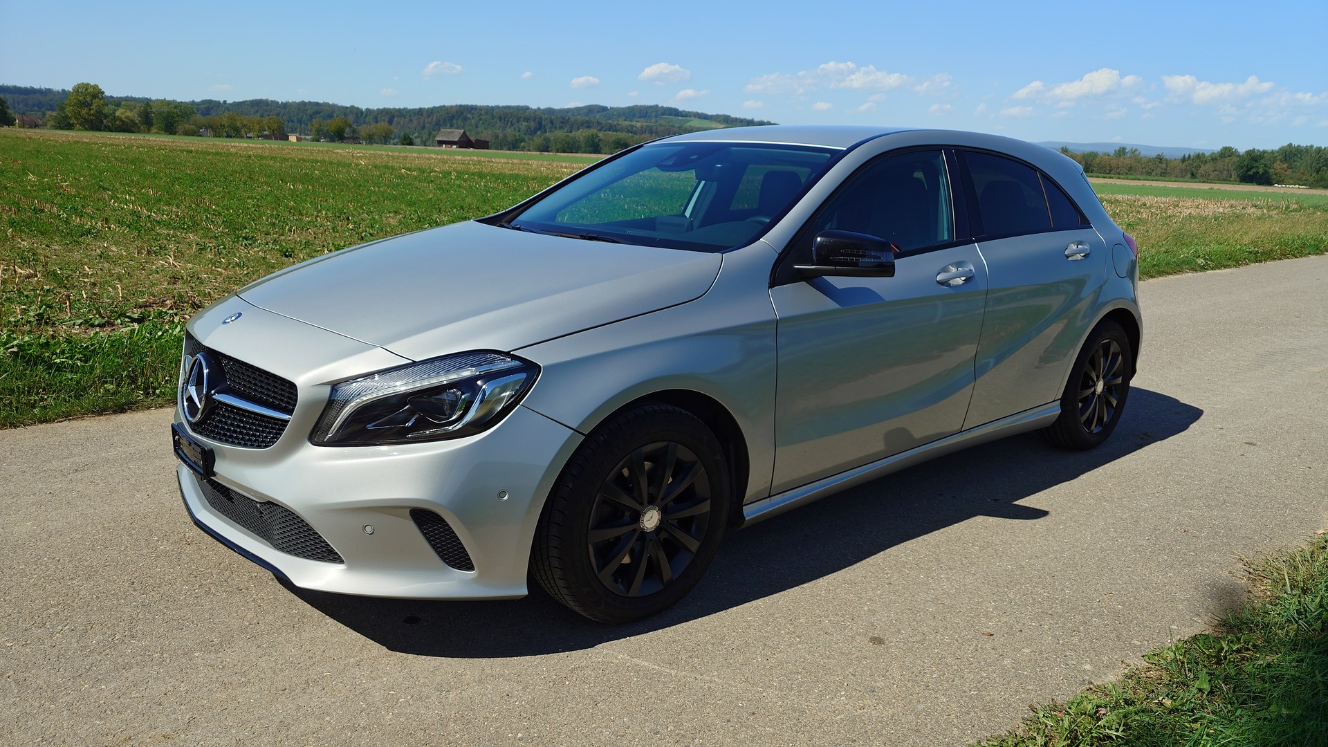 MERCEDES-BENZ A 180 Night Star 7G-DCT-image-0