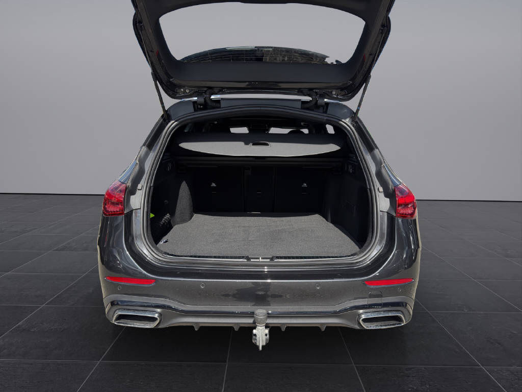 MERCEDES-BENZ C 200 AMG Line 4matic Kombi-image-17