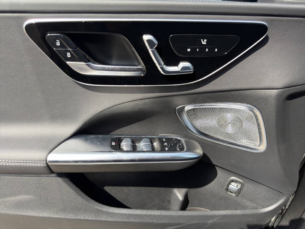 MERCEDES-BENZ C 200 AMG Line 4matic Kombi-image-11
