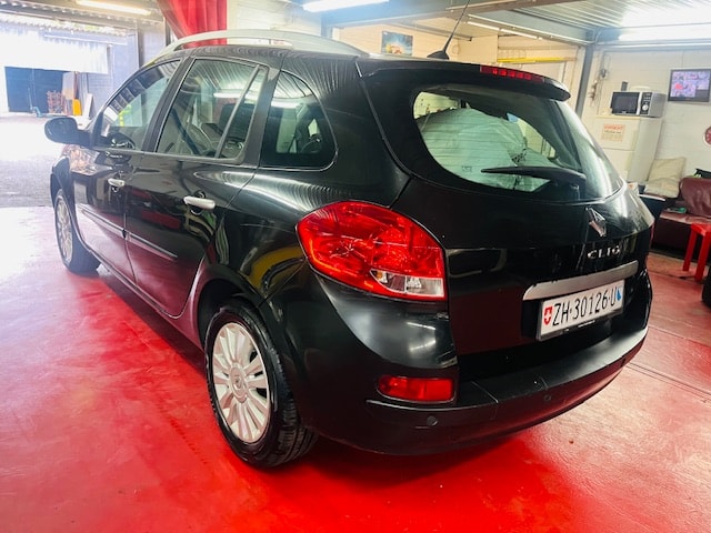RENAULT Clio Grandtour 1.2 16V Turbo Expression-image-5