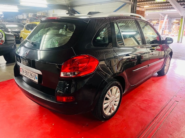 RENAULT Clio Grandtour 1.2 16V Turbo Expression-image-7