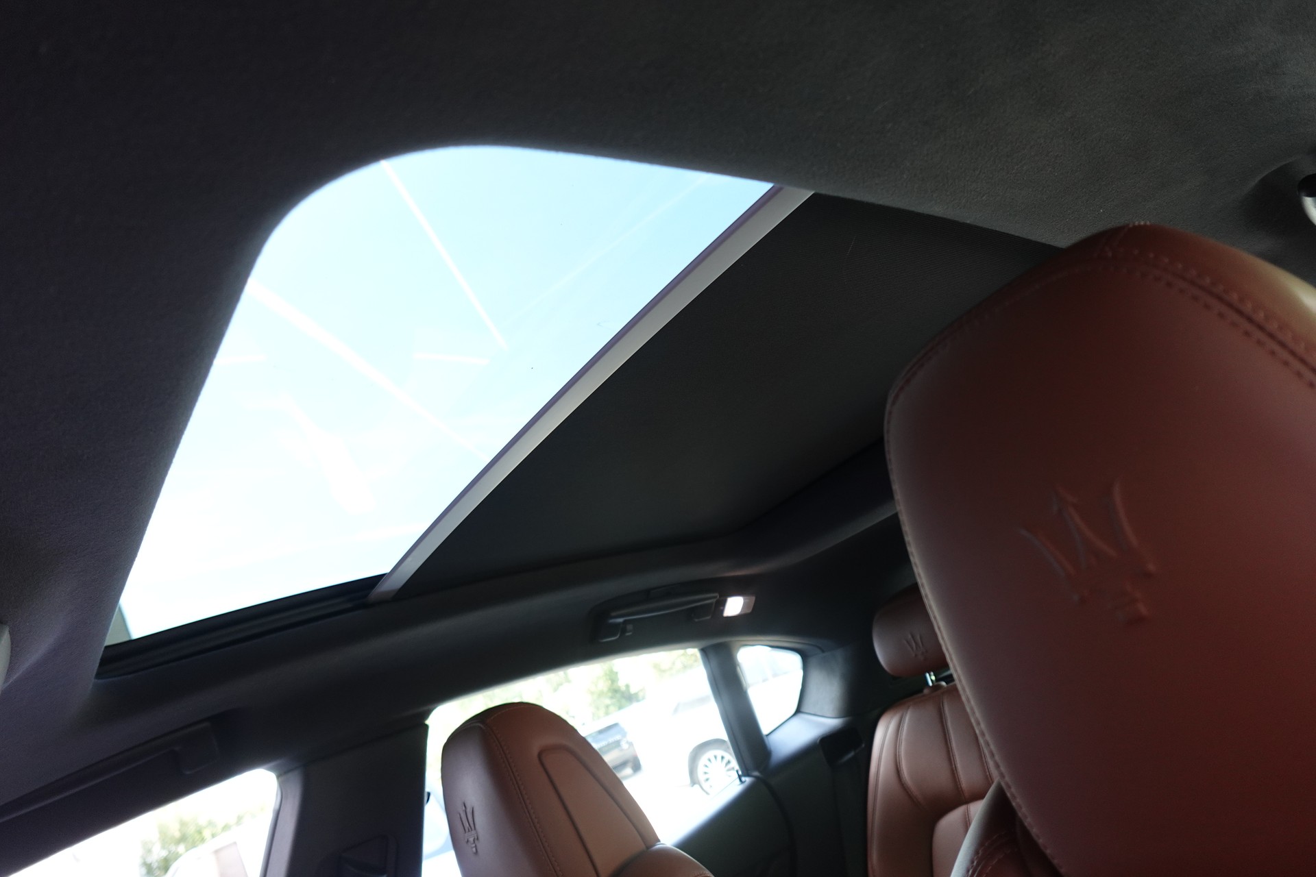 MASERATI Levante S 3.0 V6 Automatica-image-6