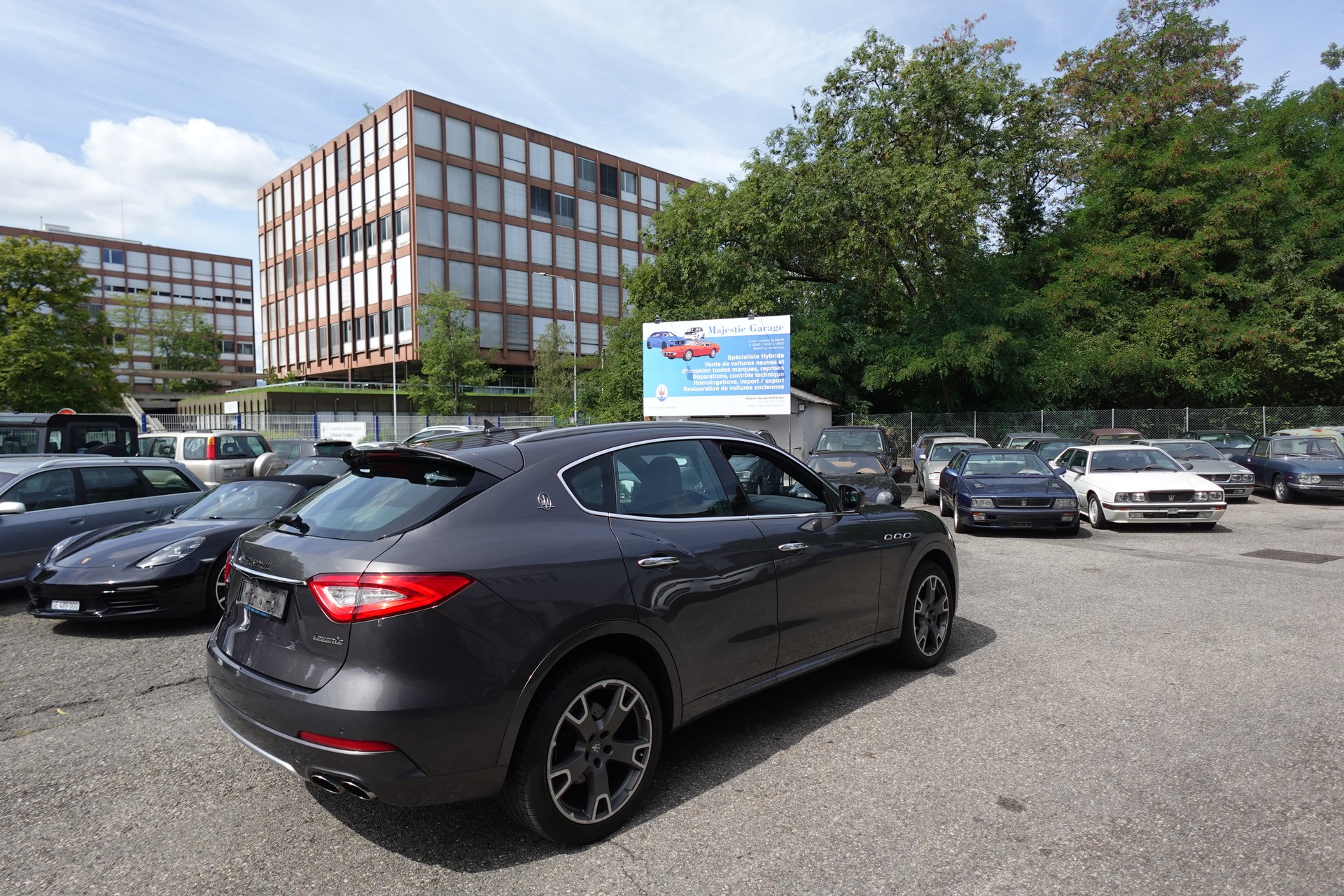 MASERATI Levante S 3.0 V6 Automatica-image-2