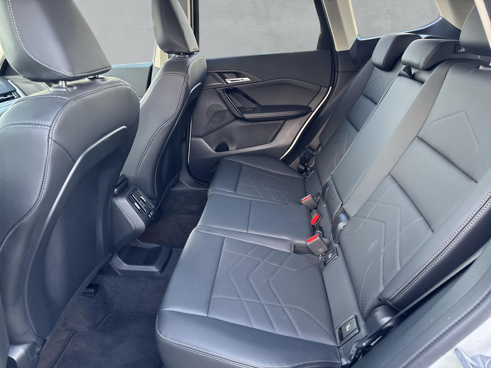 BMW X1 18i sDrive U11 (CH) AHK 📍-image-11