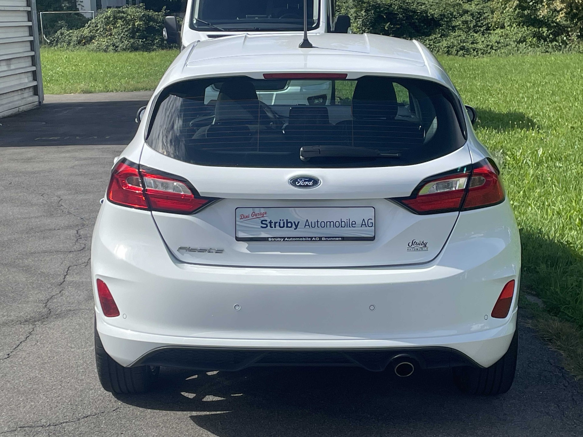 FORD Fiesta 1.0 EcoB 100PS ST-Line-image-4