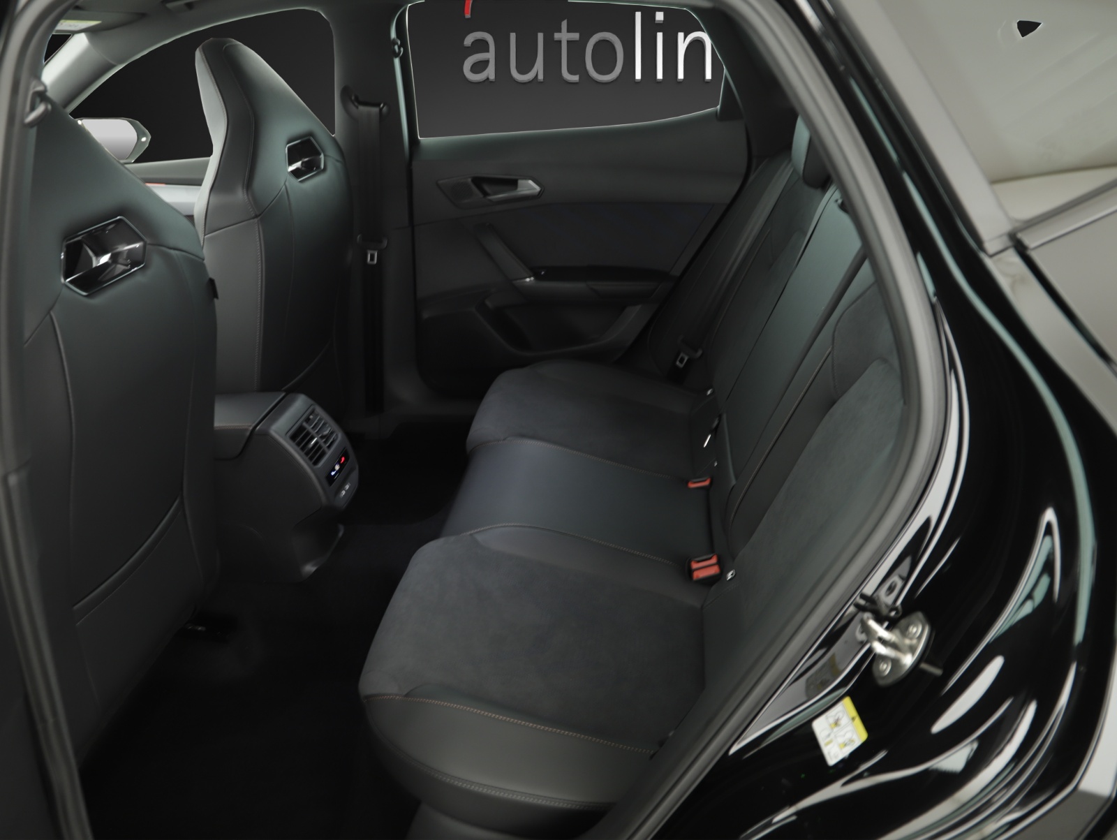 CUPRA Formentor 2.0TSI 4Drive DSG-image-9
