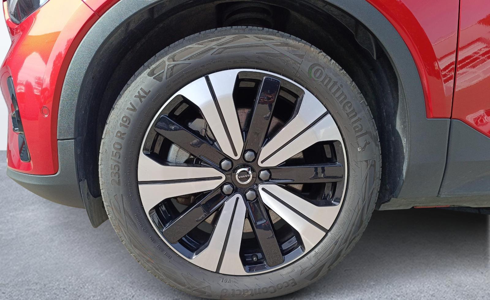 VOLVO C40 P8 Twin Recharge Ultimate AWD-image-12