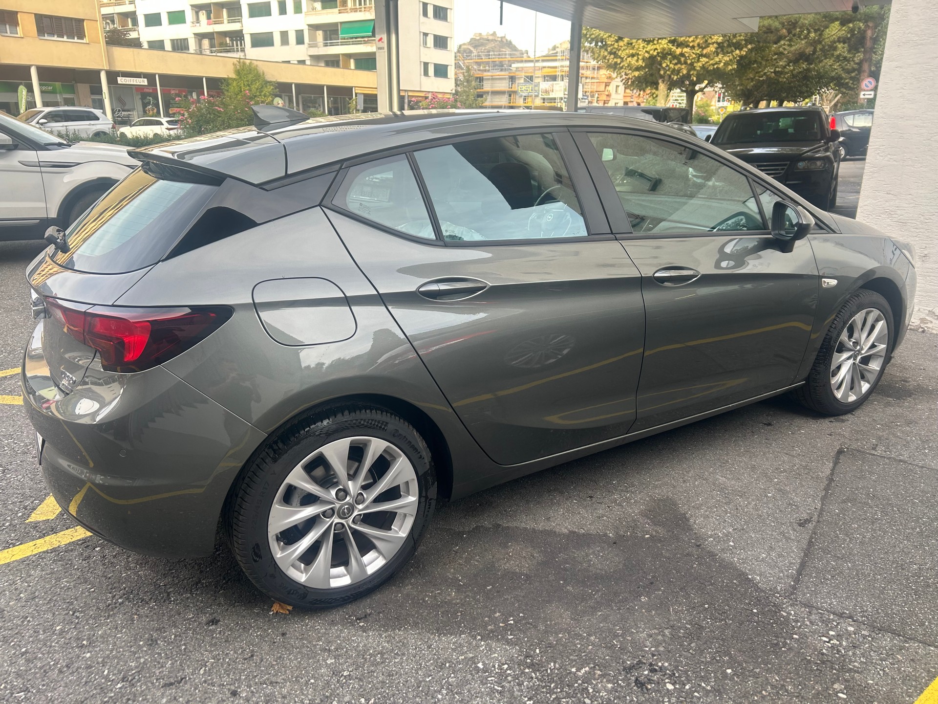 OPEL Astra 1.4i Turbo Dynamic Automatic-image-3