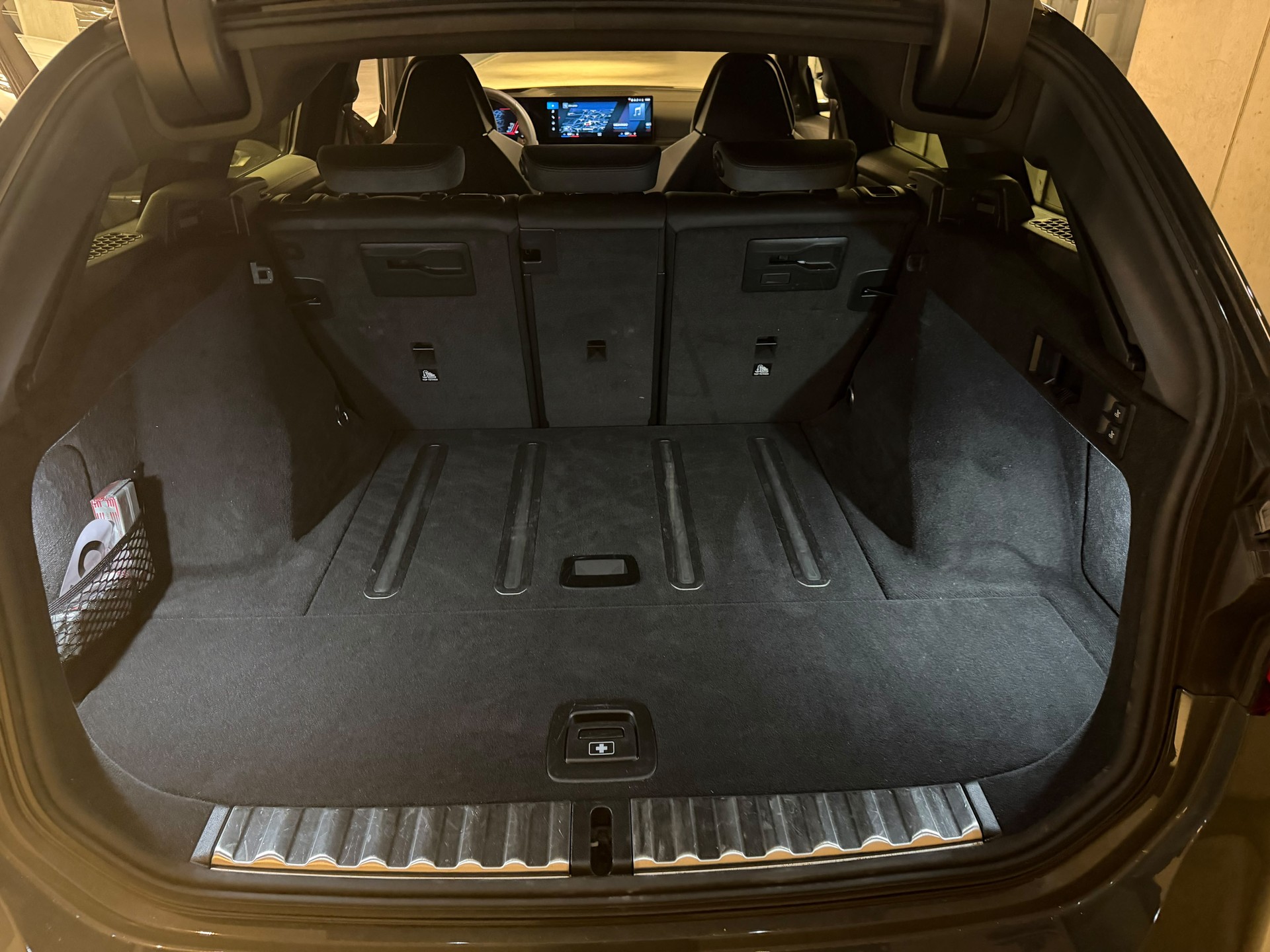 BMW M3 Touring xDrive Competition M-image-8
