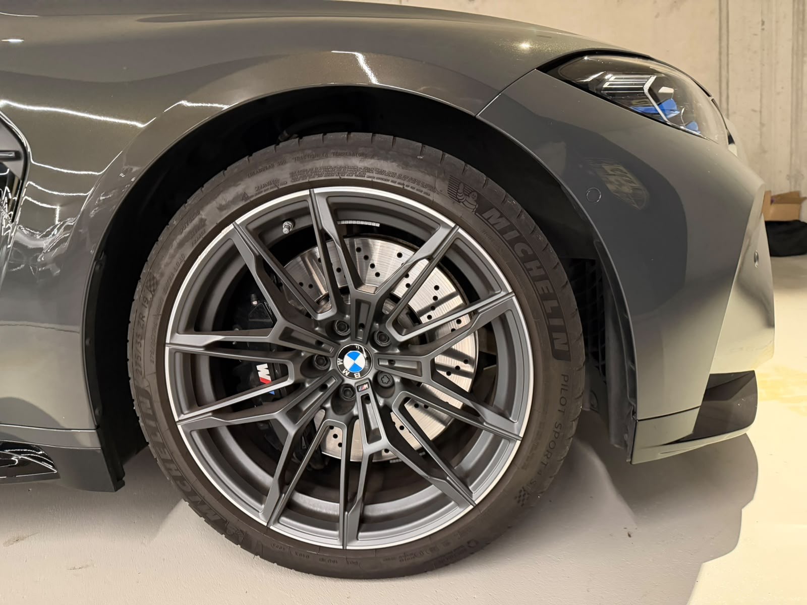 BMW M3 Touring xDrive Competition M-image-9