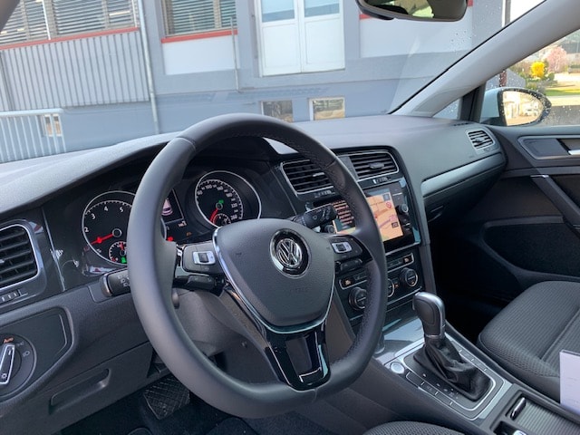 VW Golf 1.5 TGI BlueMotion Comfortline DSG-image-3