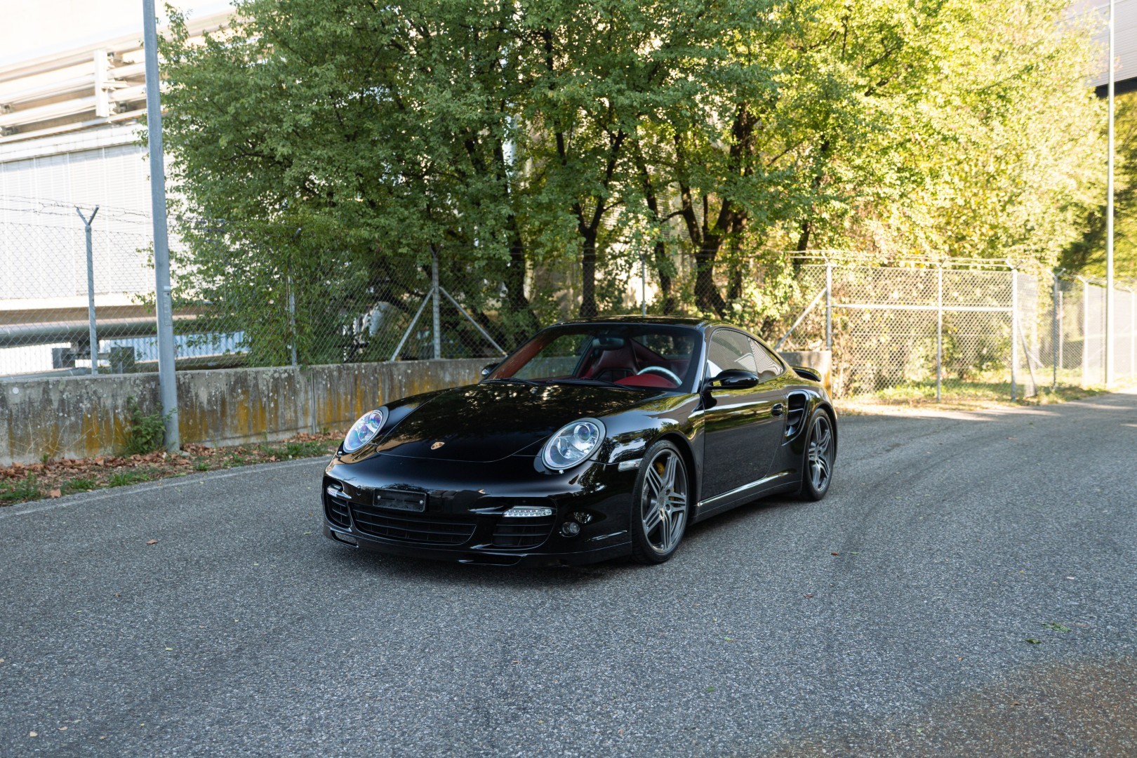 PORSCHE 911 Turbo-image-0