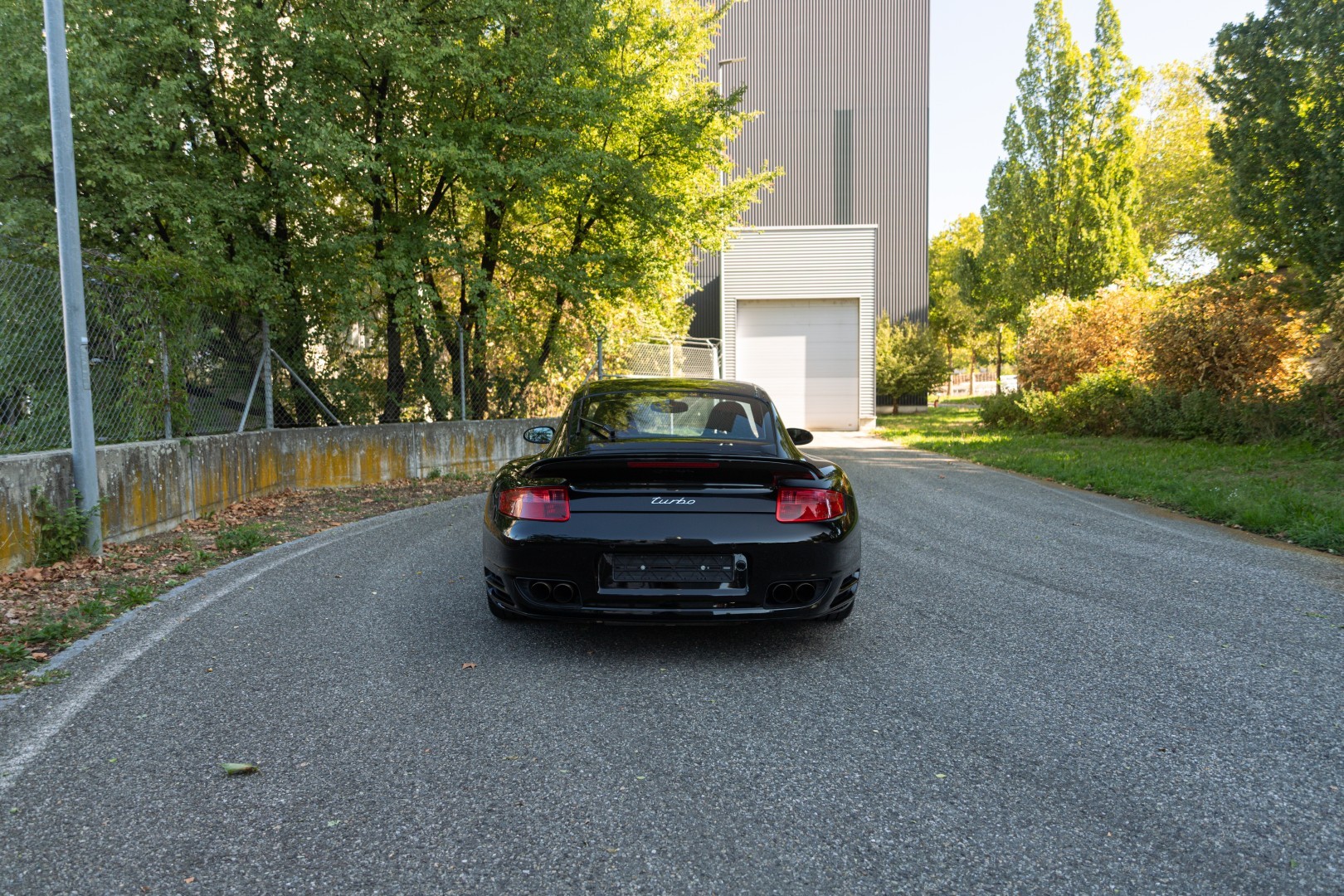 PORSCHE 911 Turbo-image-3