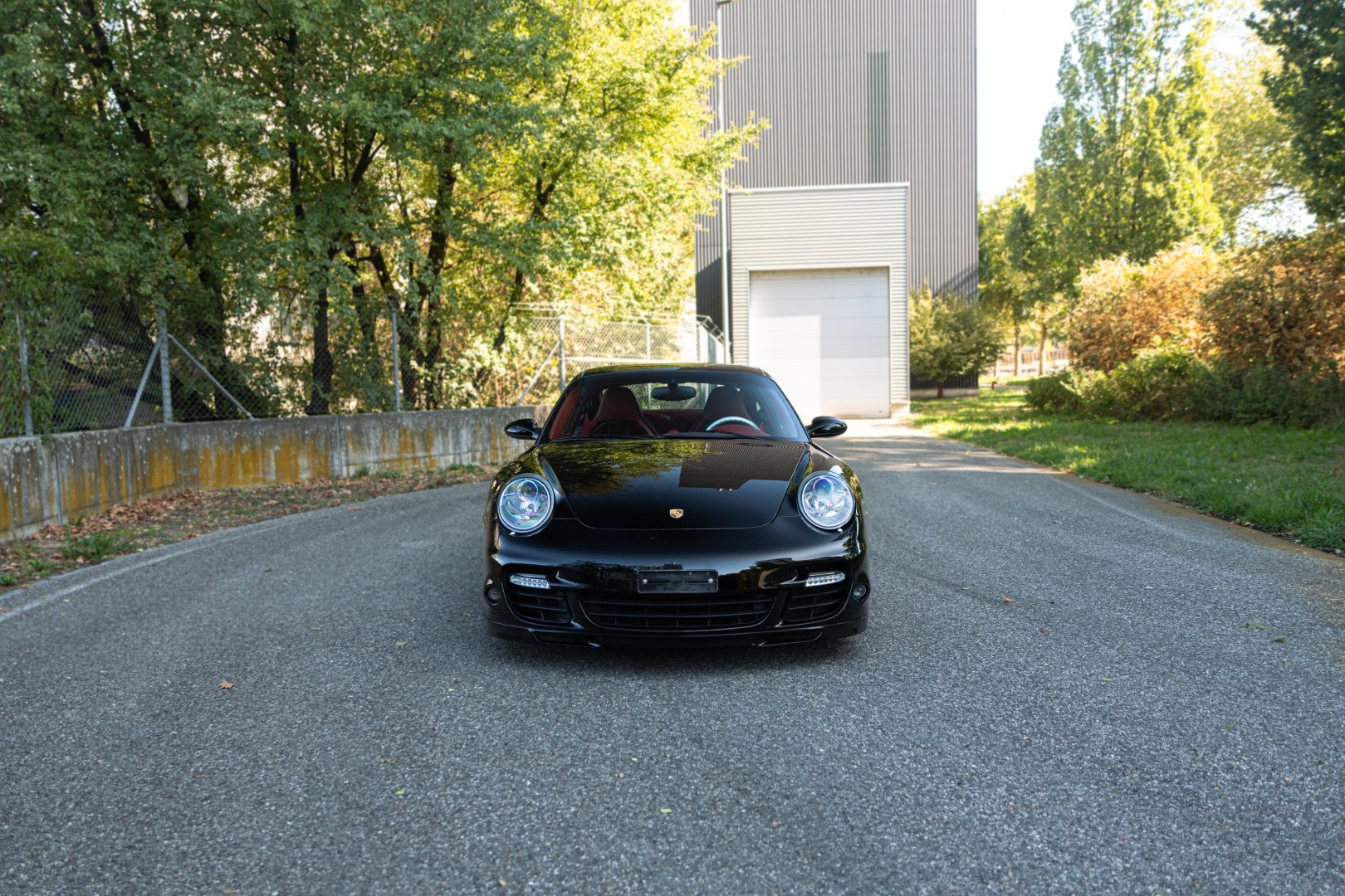 PORSCHE 911 Turbo-image-7