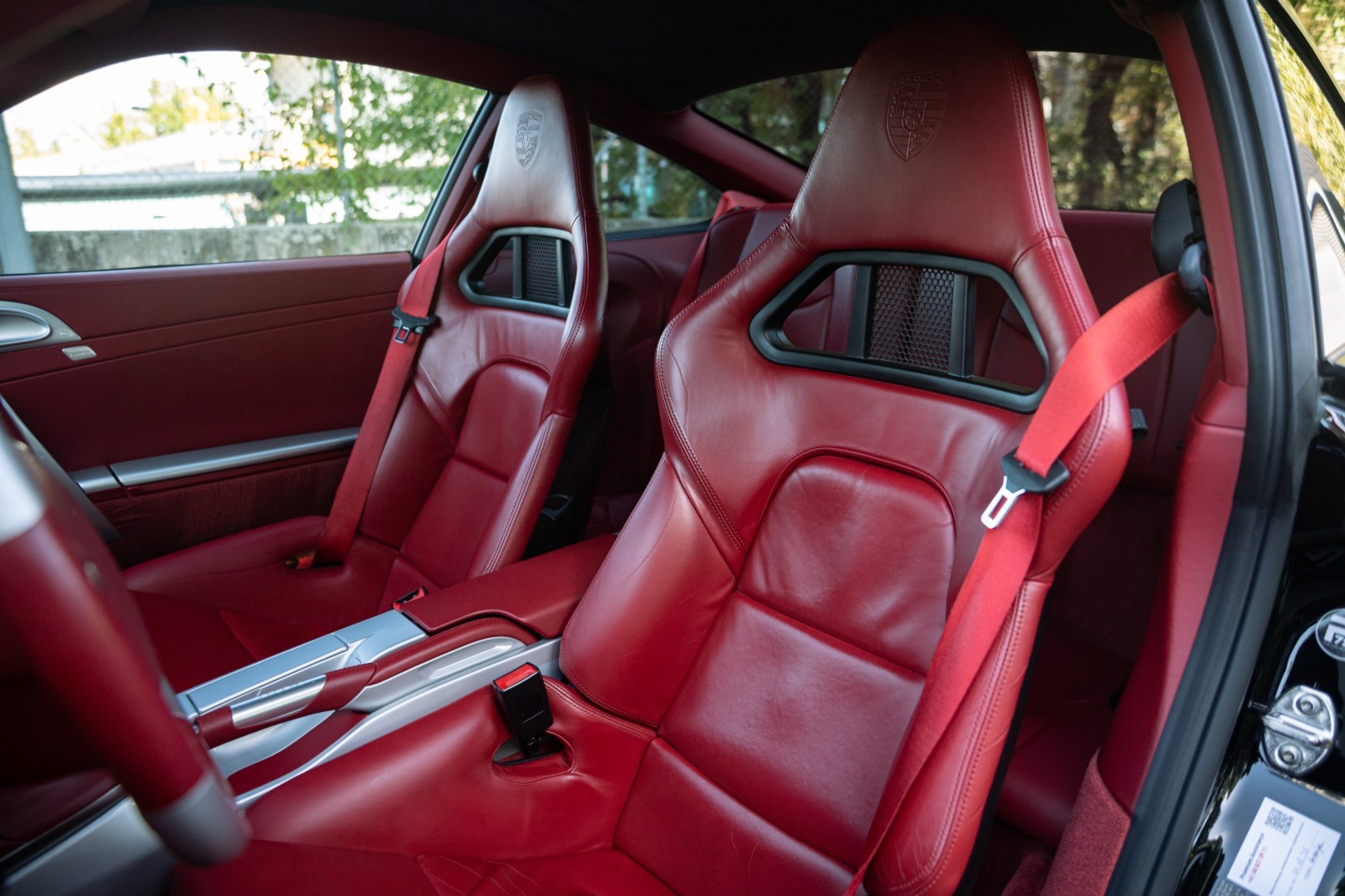 PORSCHE 911 Turbo-image-11