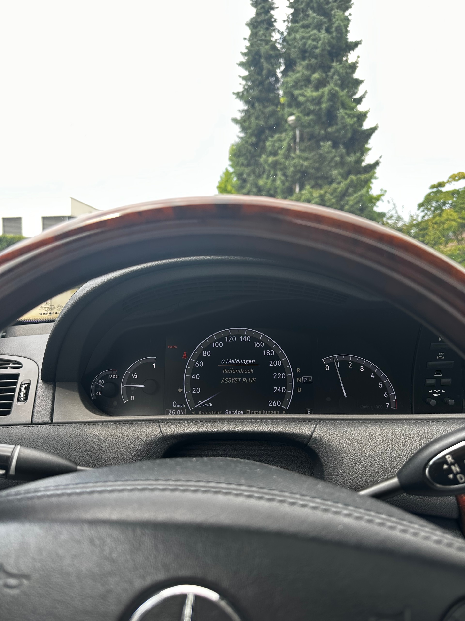 MERCEDES-BENZ CL 500 V8 BlueEffic. 4matic-image-5