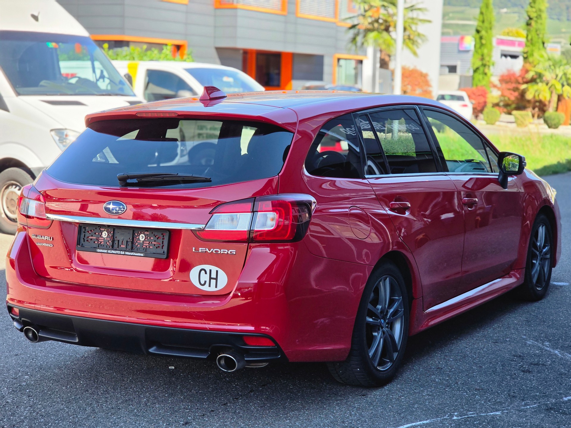 SUBARU Levorg 2.0i Luxury AWD Lineartronic-image-4