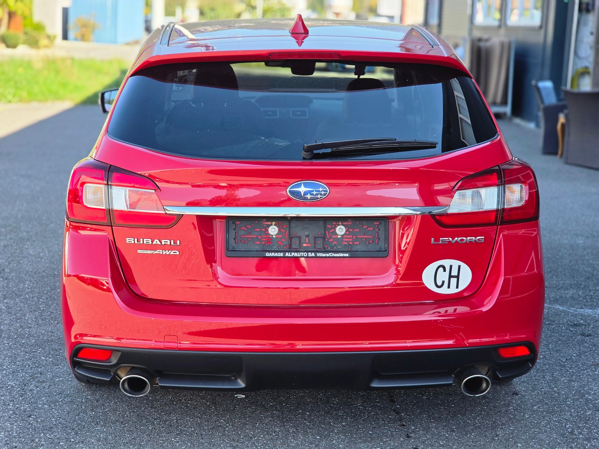 SUBARU Levorg 2.0i Luxury AWD Lineartronic-image-3