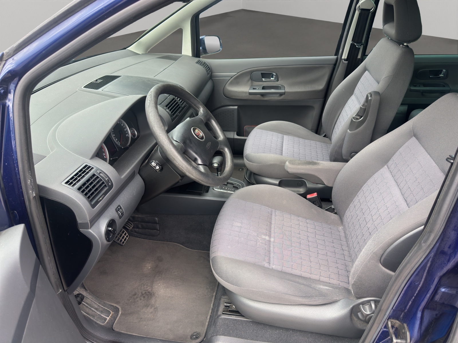 SEAT Alhambra 1.8 T Sport Tiptronic-image-8