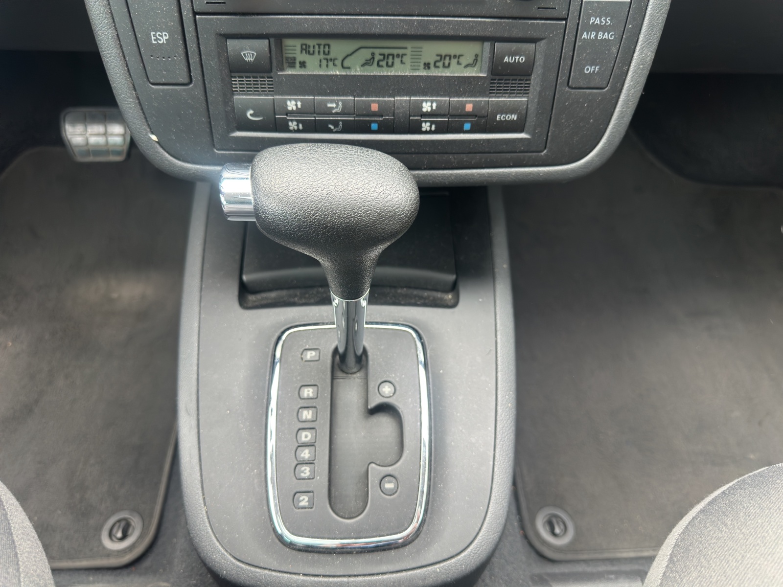 SEAT Alhambra 1.8 T Sport Tiptronic-image-10