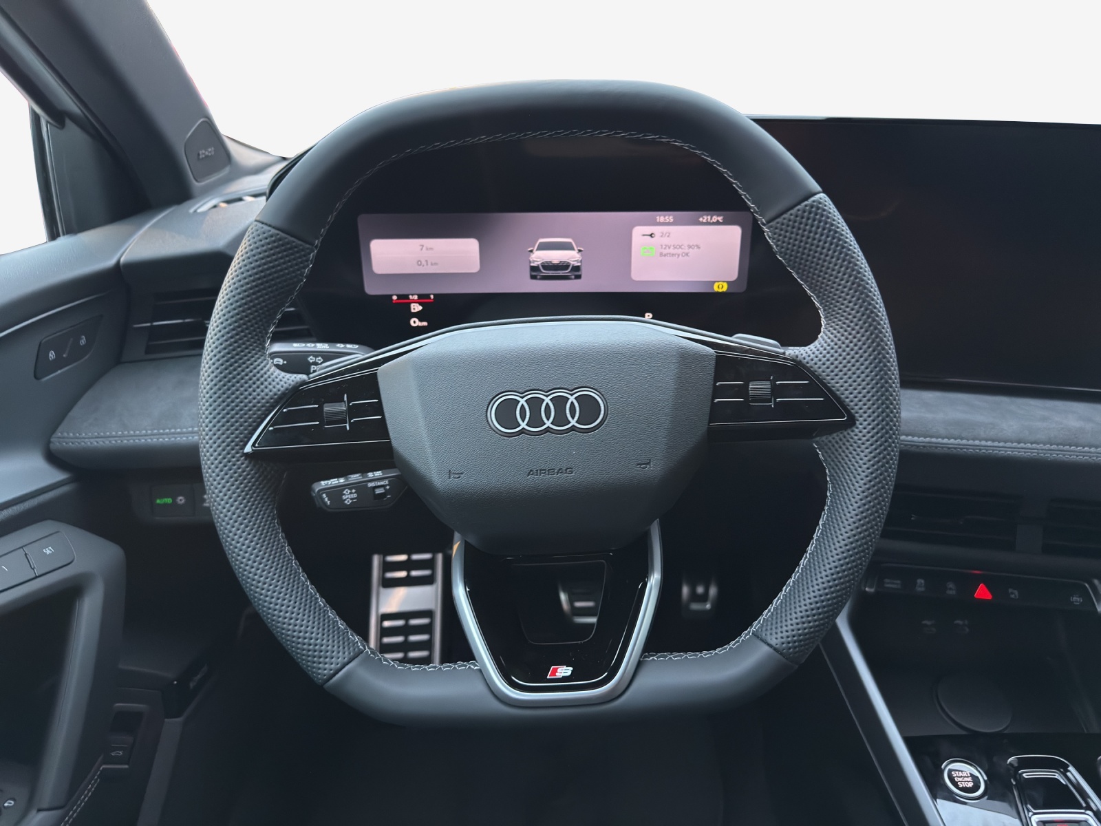 AUDI A3 Sportback TFSI 110 kW S line Attraction S tronic-image-9