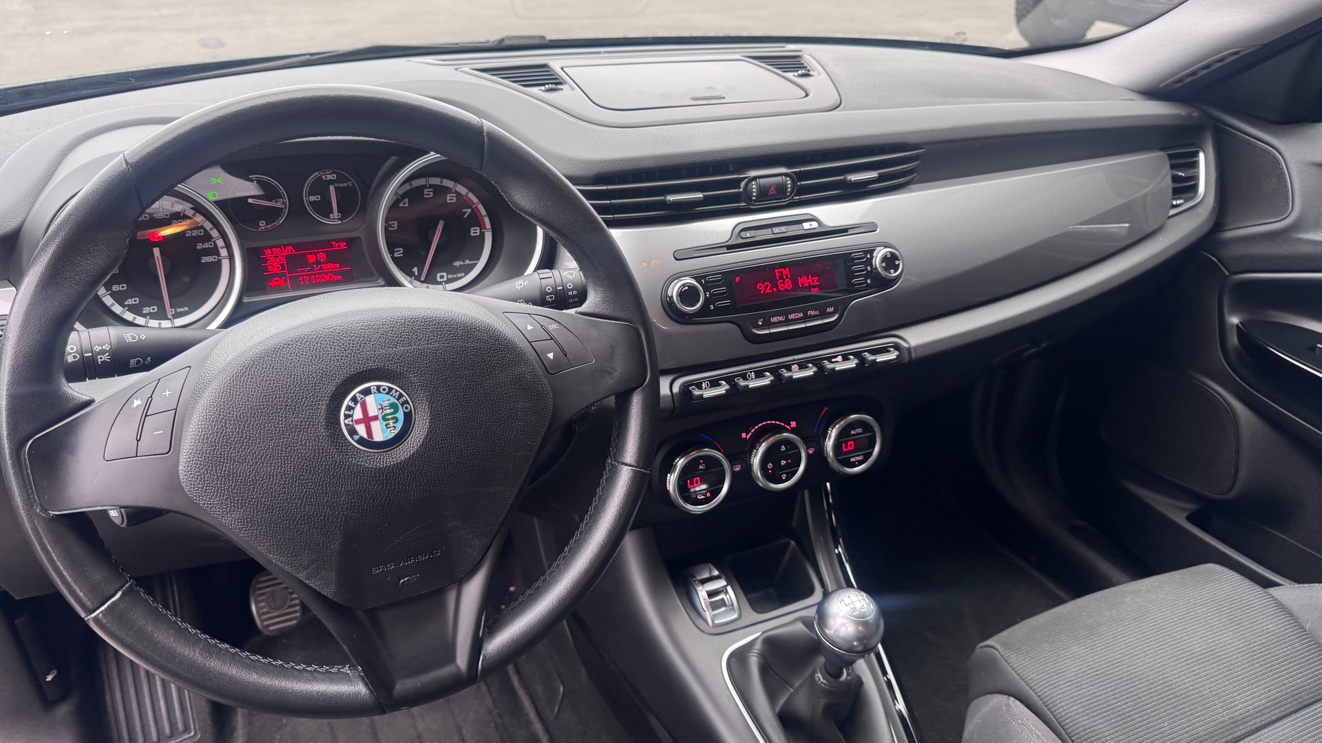 ALFA ROMEO Giulietta 1.4 T Progression-image-4
