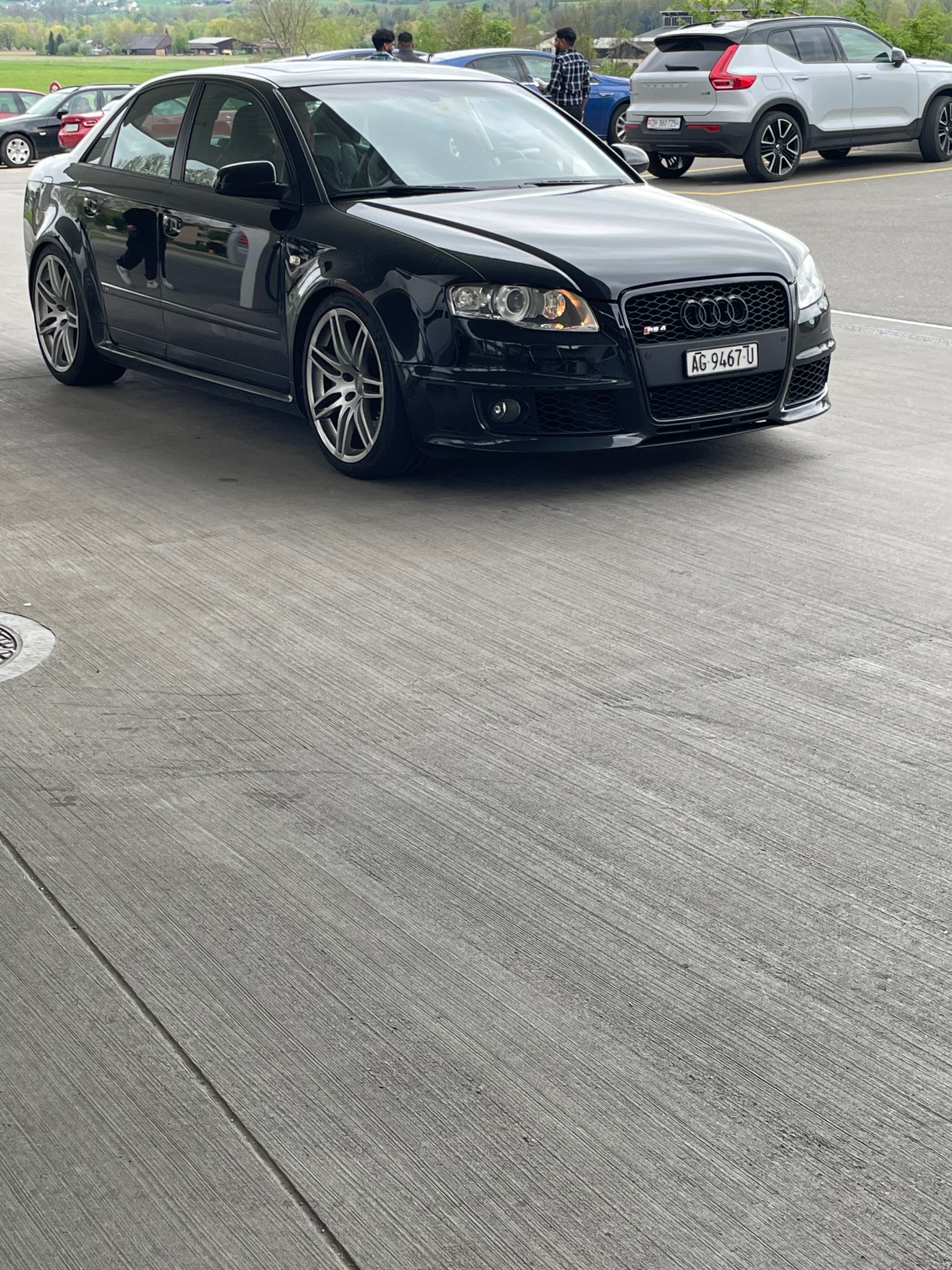 AUDI 4.2 V8 quattro-image-1