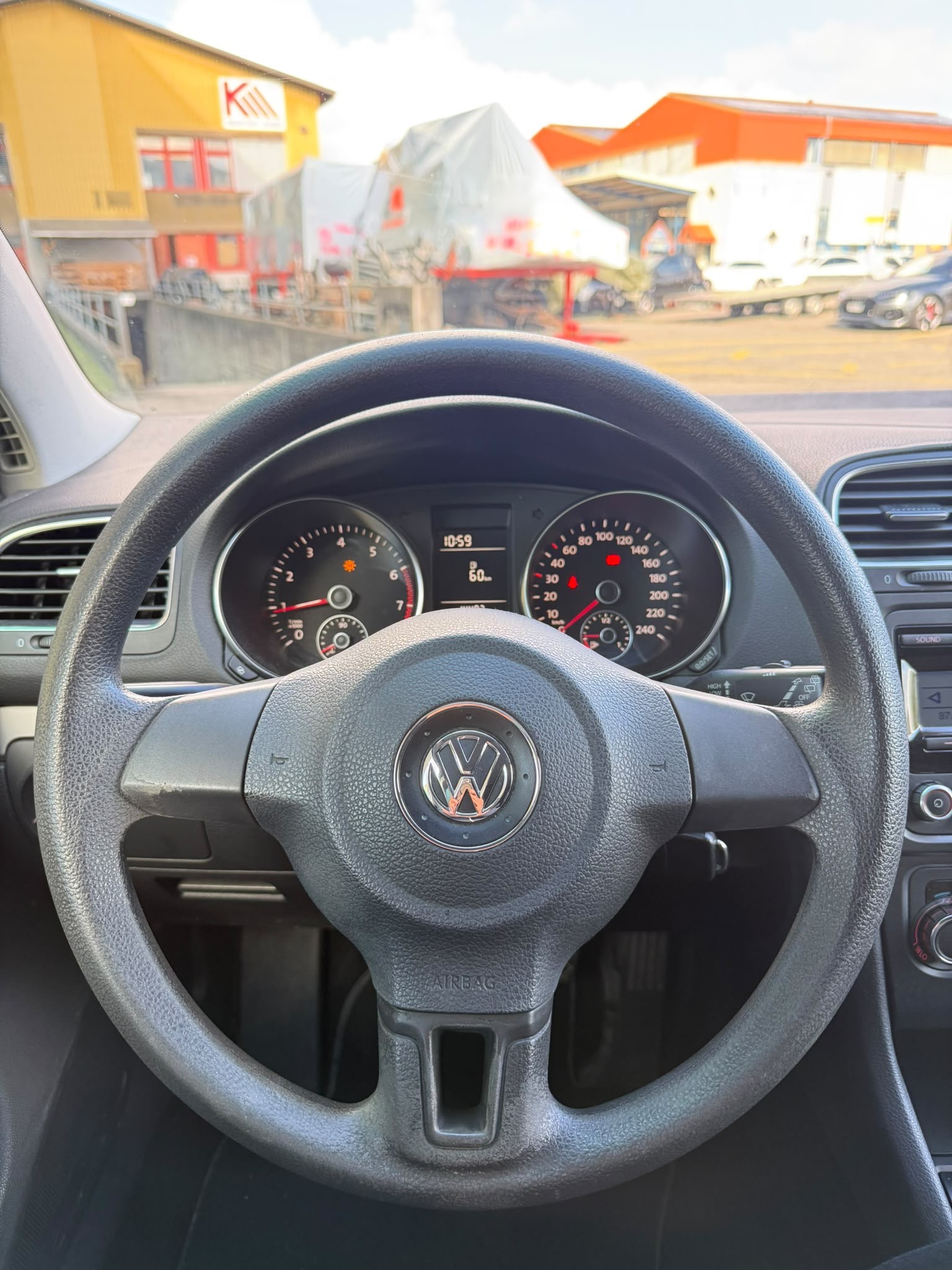 VW Golf 1.6 Comfortline-image-11