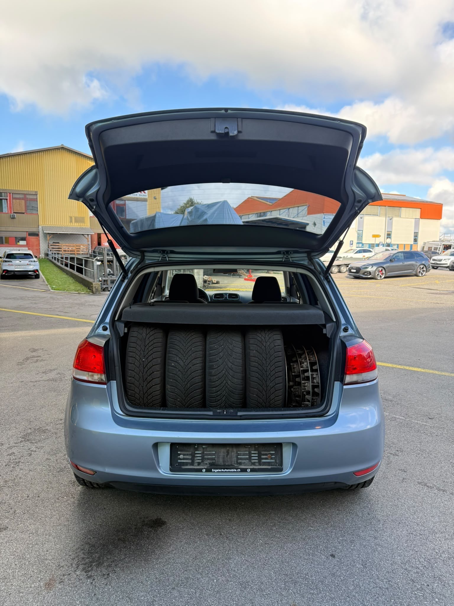 VW Golf 1.6 Comfortline-image-15