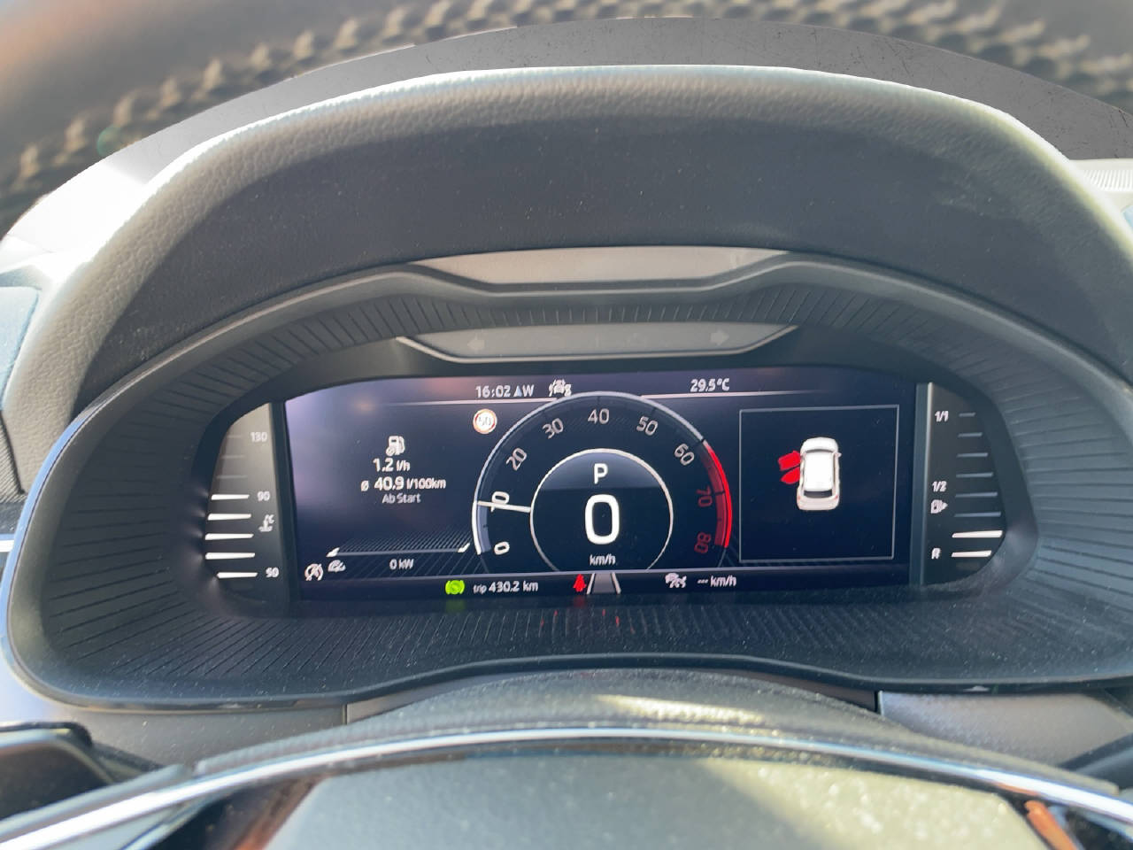 SKODA Kamiq 1.5 TSI Ambition DSG-image-9