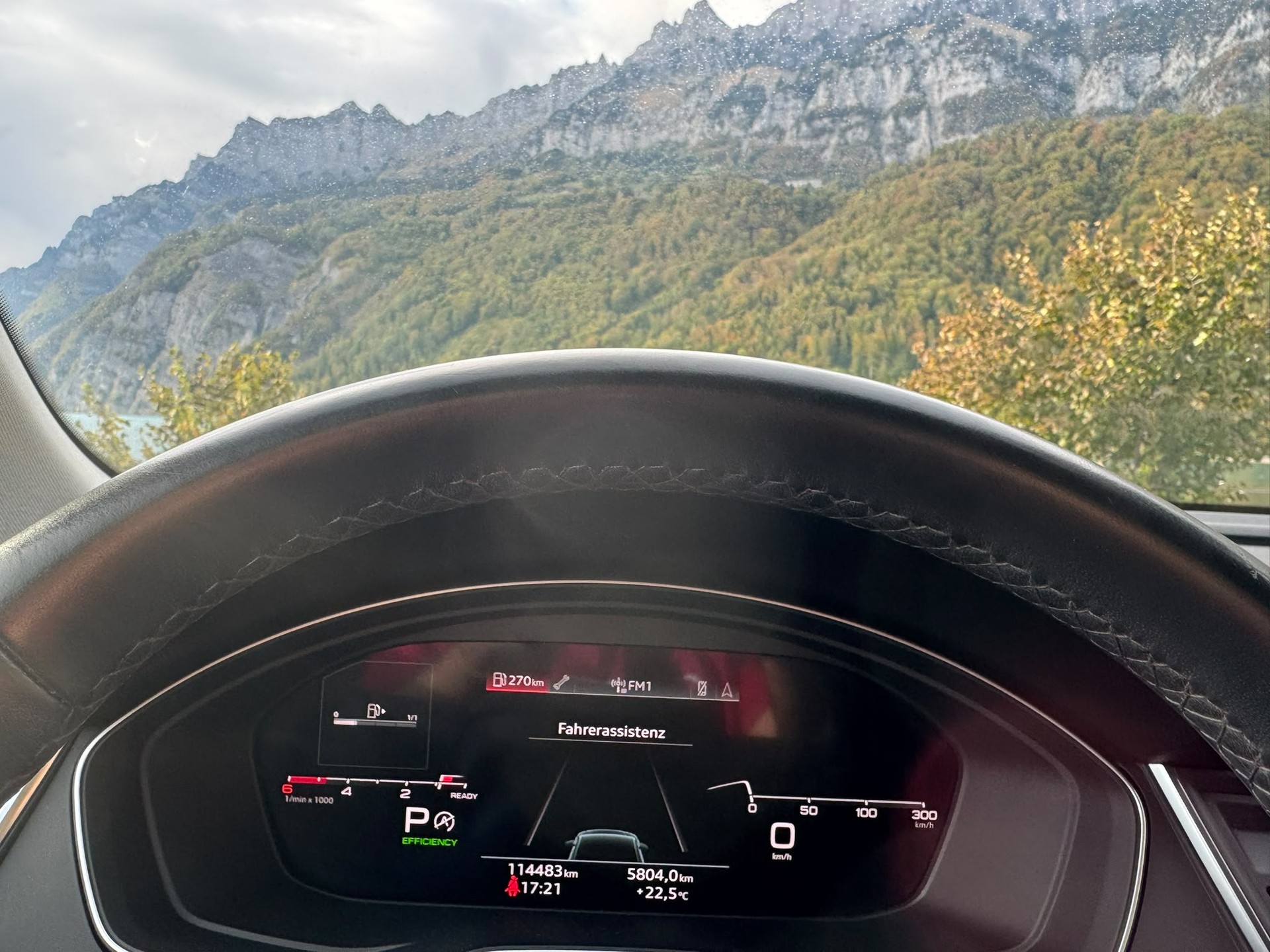 AUDI Q5 40 TDI quattro S-tronic-image-22