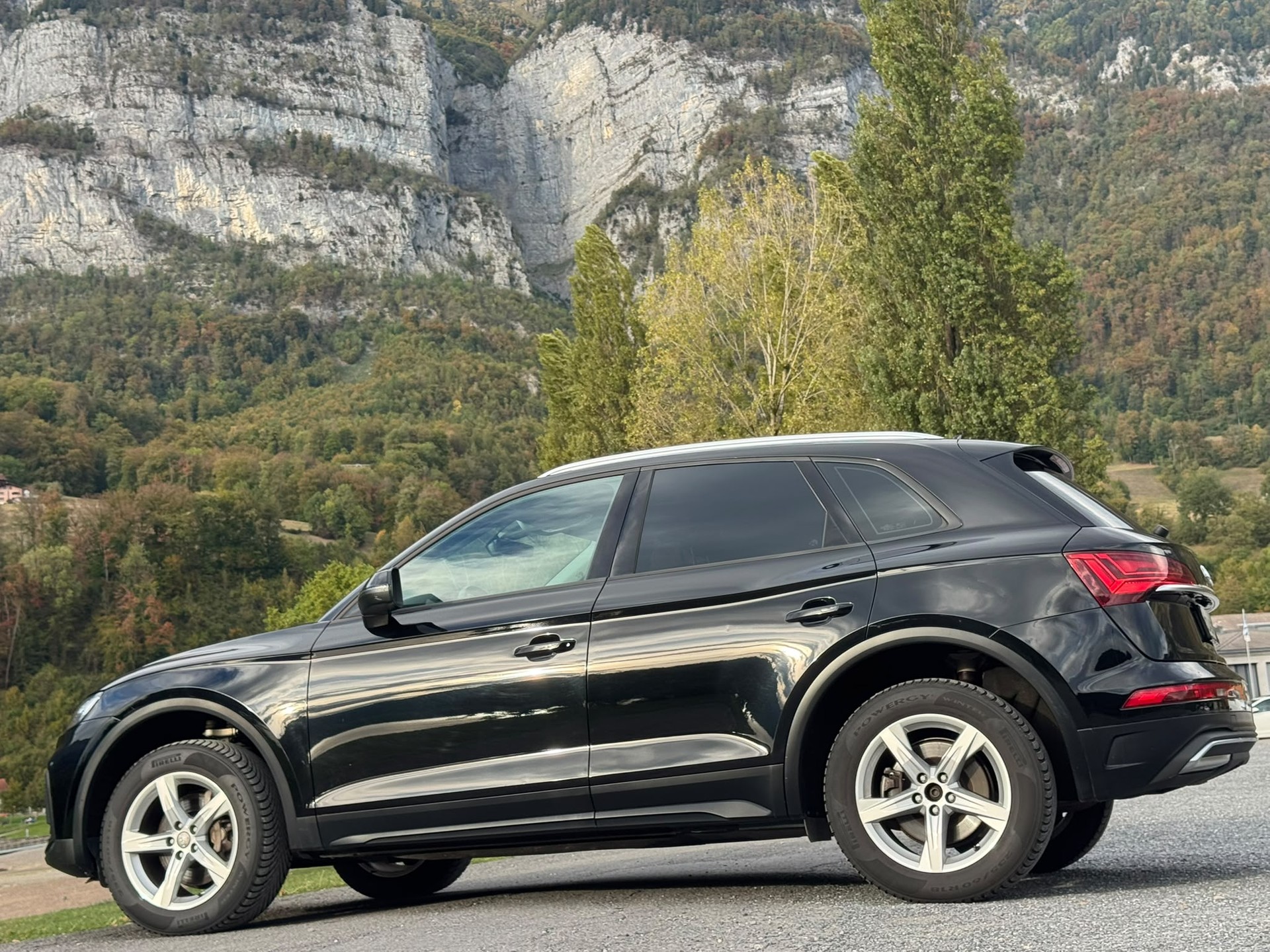 AUDI Q5 40 TDI quattro S-tronic-image-5