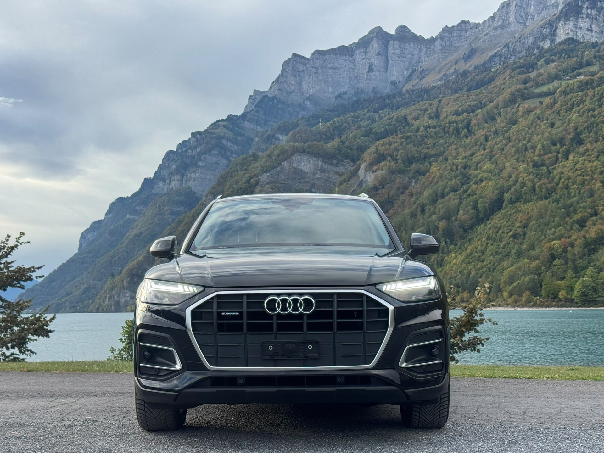 AUDI Q5 40 TDI quattro S-tronic-image-1