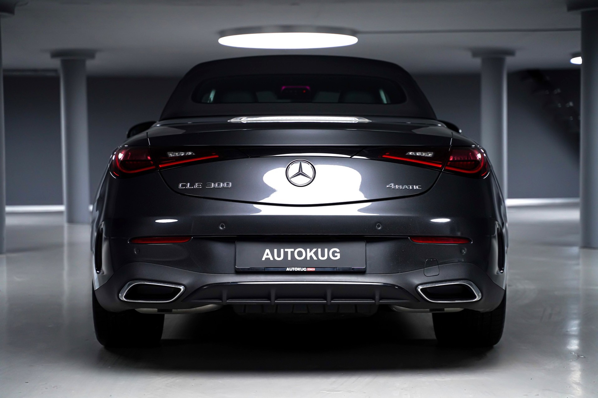 MERCEDES-BENZ CLE 300 Cabrio 4Matic 9G-Tronic-image-5