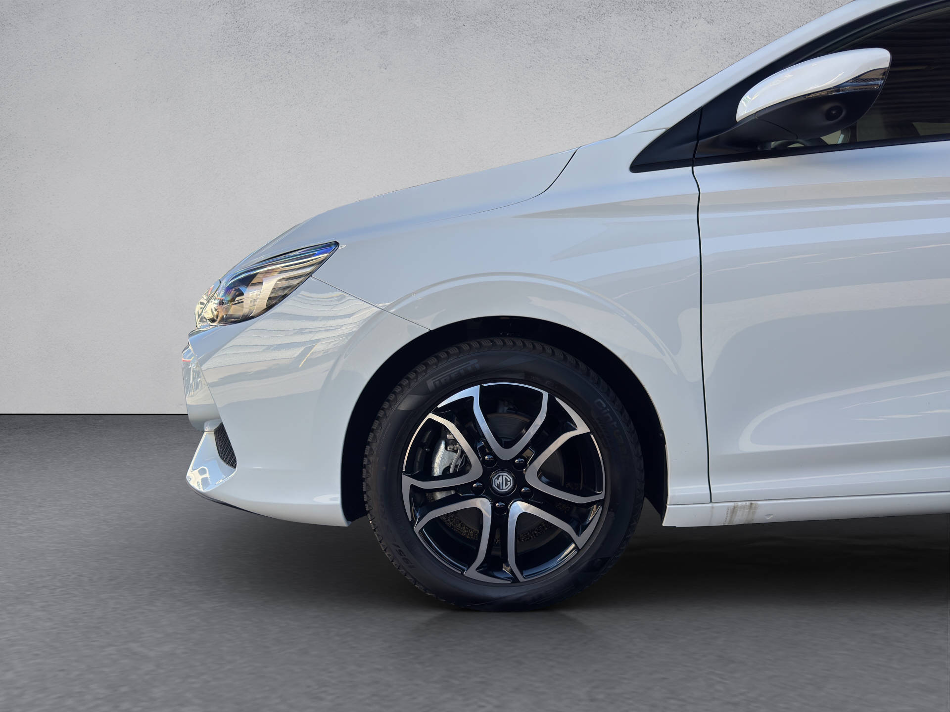 MG 3 1.5 Hybrid Luxury-image-4