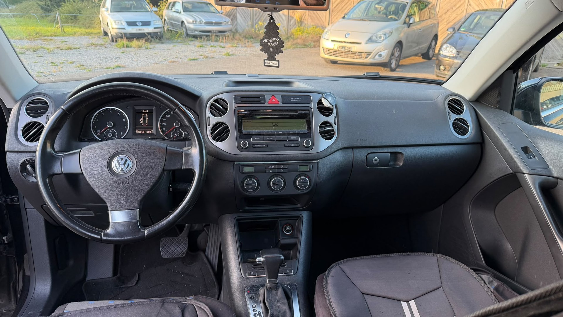 VW Tiguan 2.0 TSI Sport&Style Tiptronic-image-8