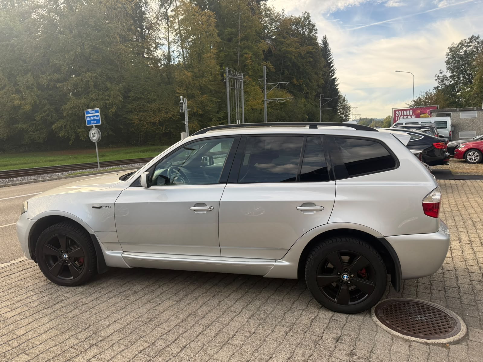 BMW X3 3.0i-image-8