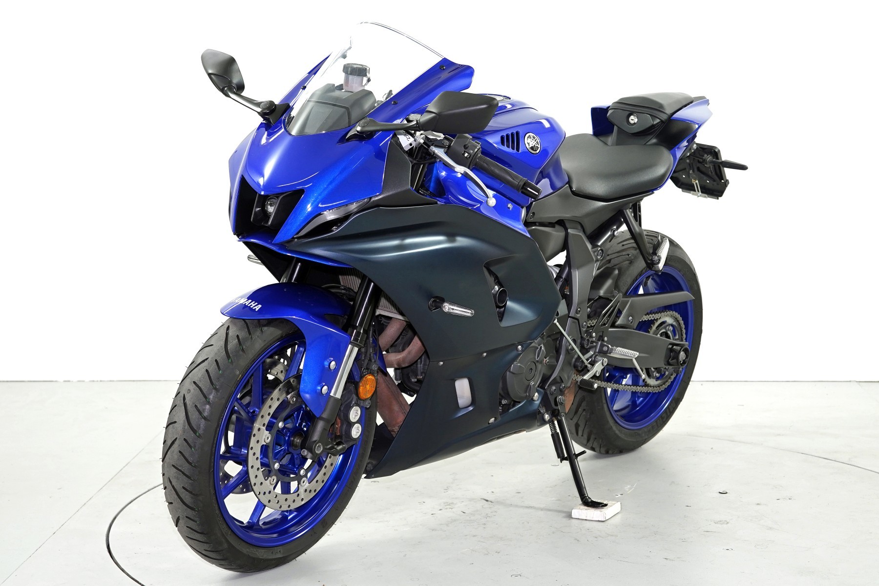 YAMAHA R7 ABS-showroom-element-2