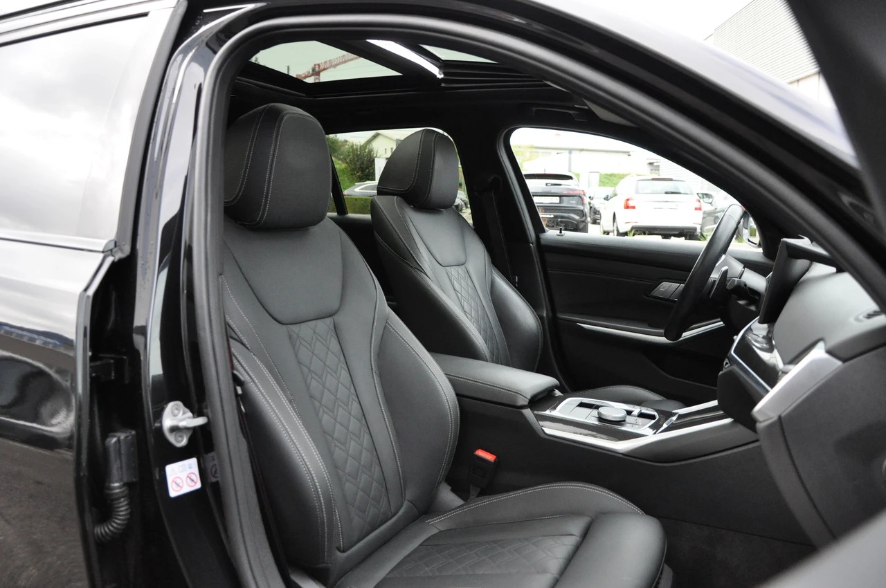 BMW M340i xDrive 48V Touring Steptronic M Sport Pro-image-14