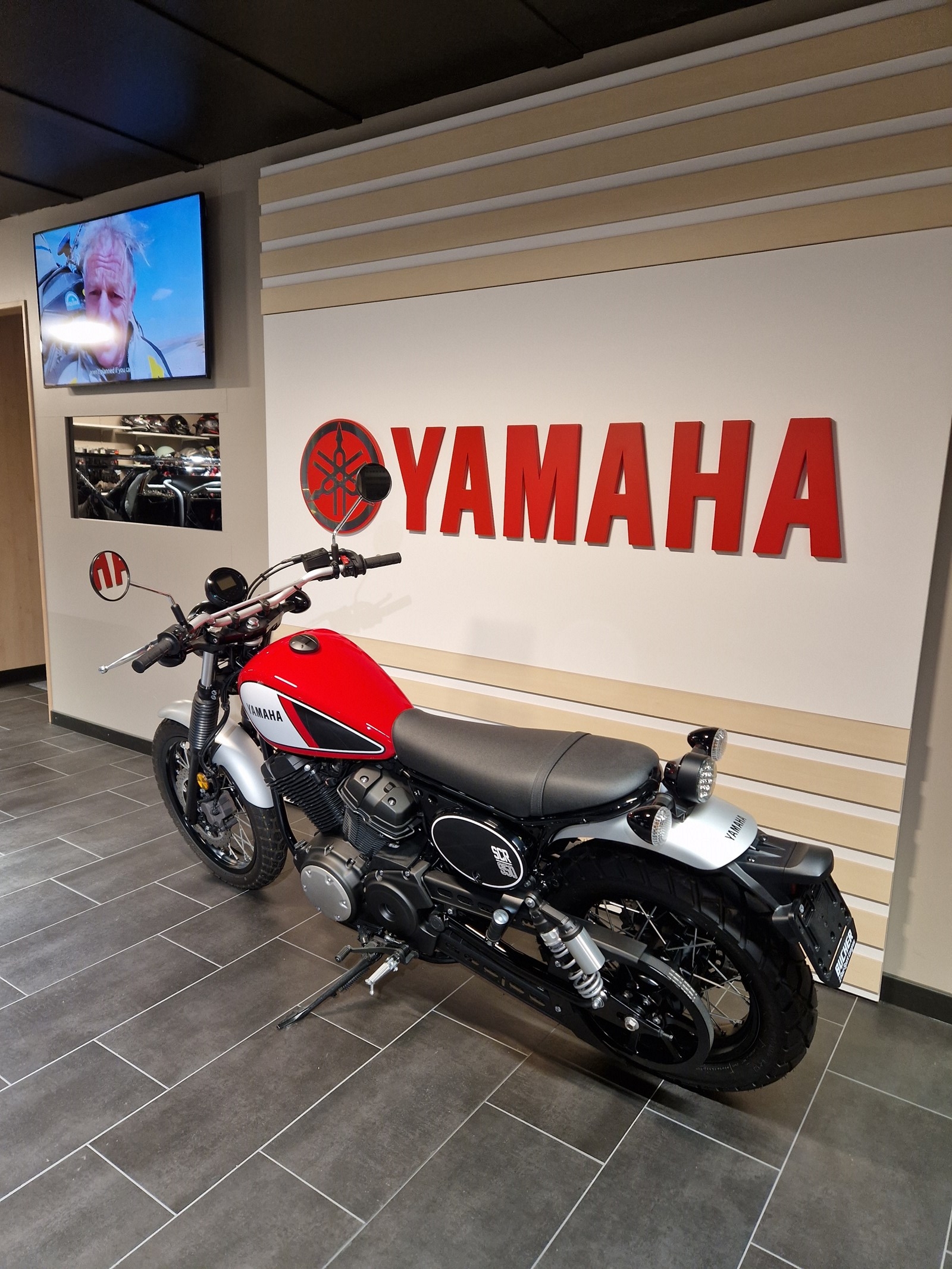 YAMAHA SCR 950 ABS-image-3