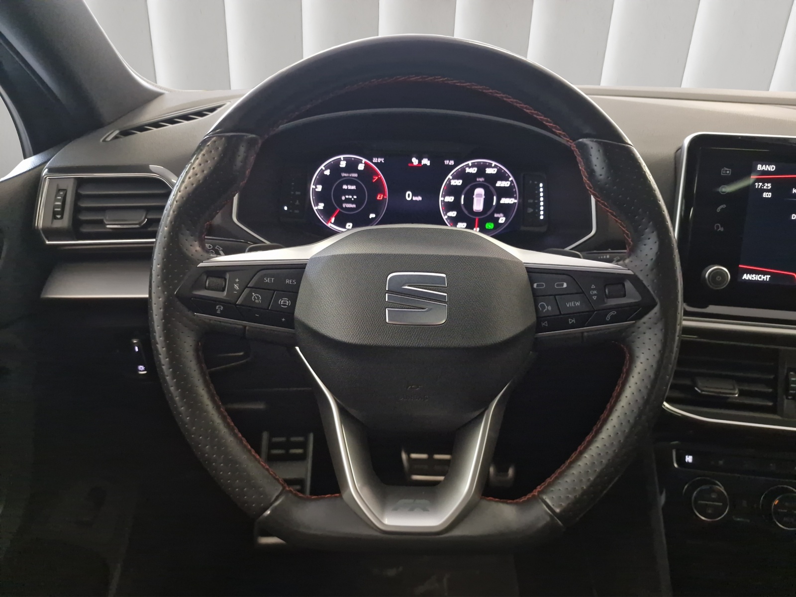 SEAT Tarraco 2.0 TSI Swiss FR 4Drive DSG-image-7