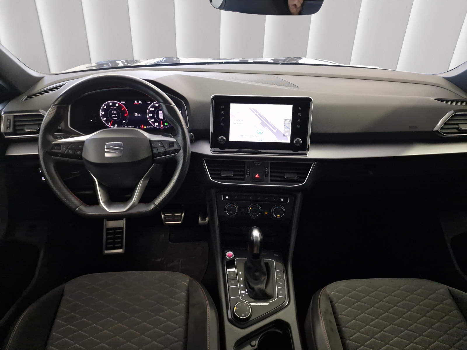 SEAT Tarraco 2.0 TSI Swiss FR 4Drive DSG-image-8