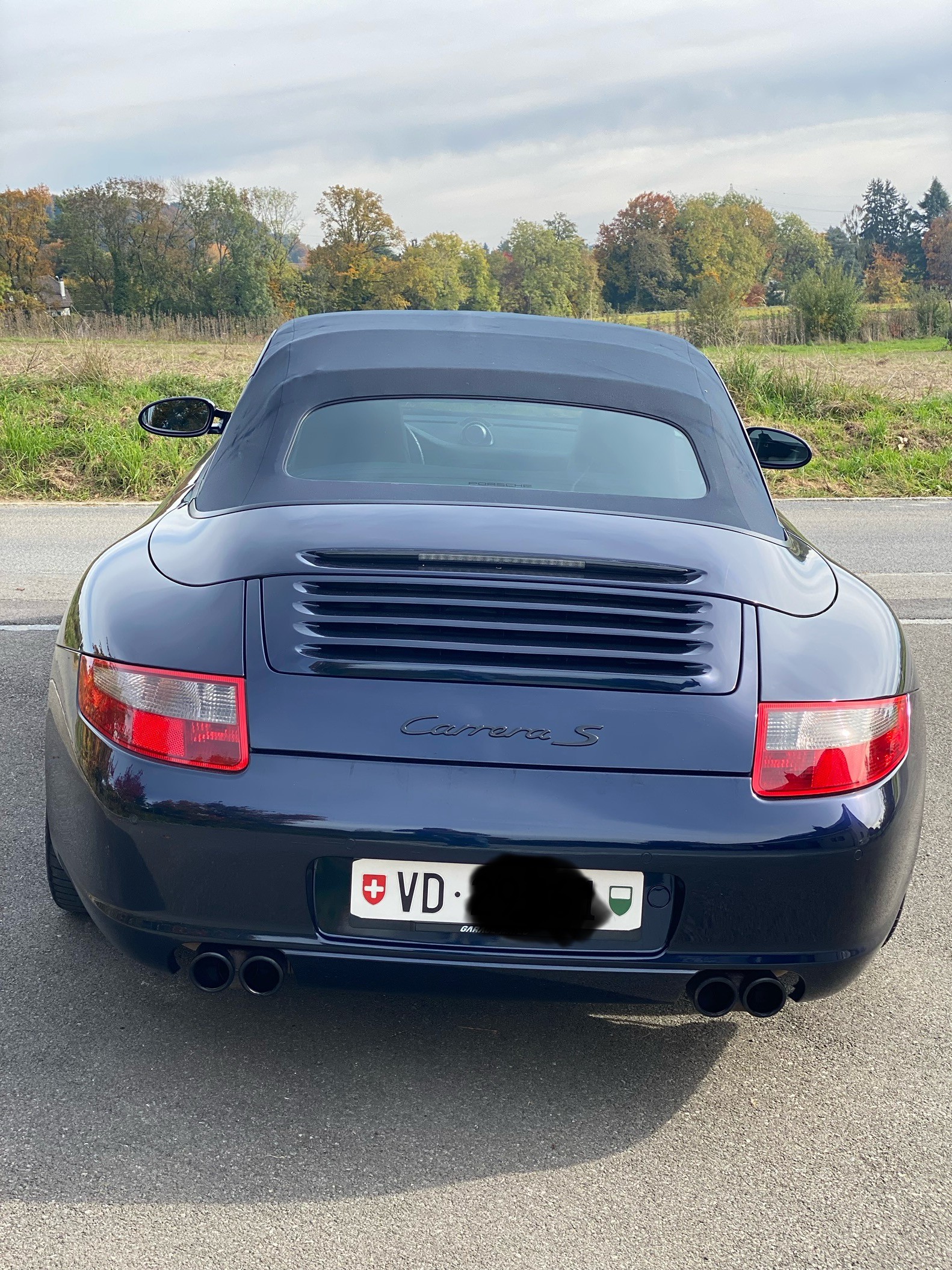 PORSCHE 911 Cabrio Carrera S-image-1